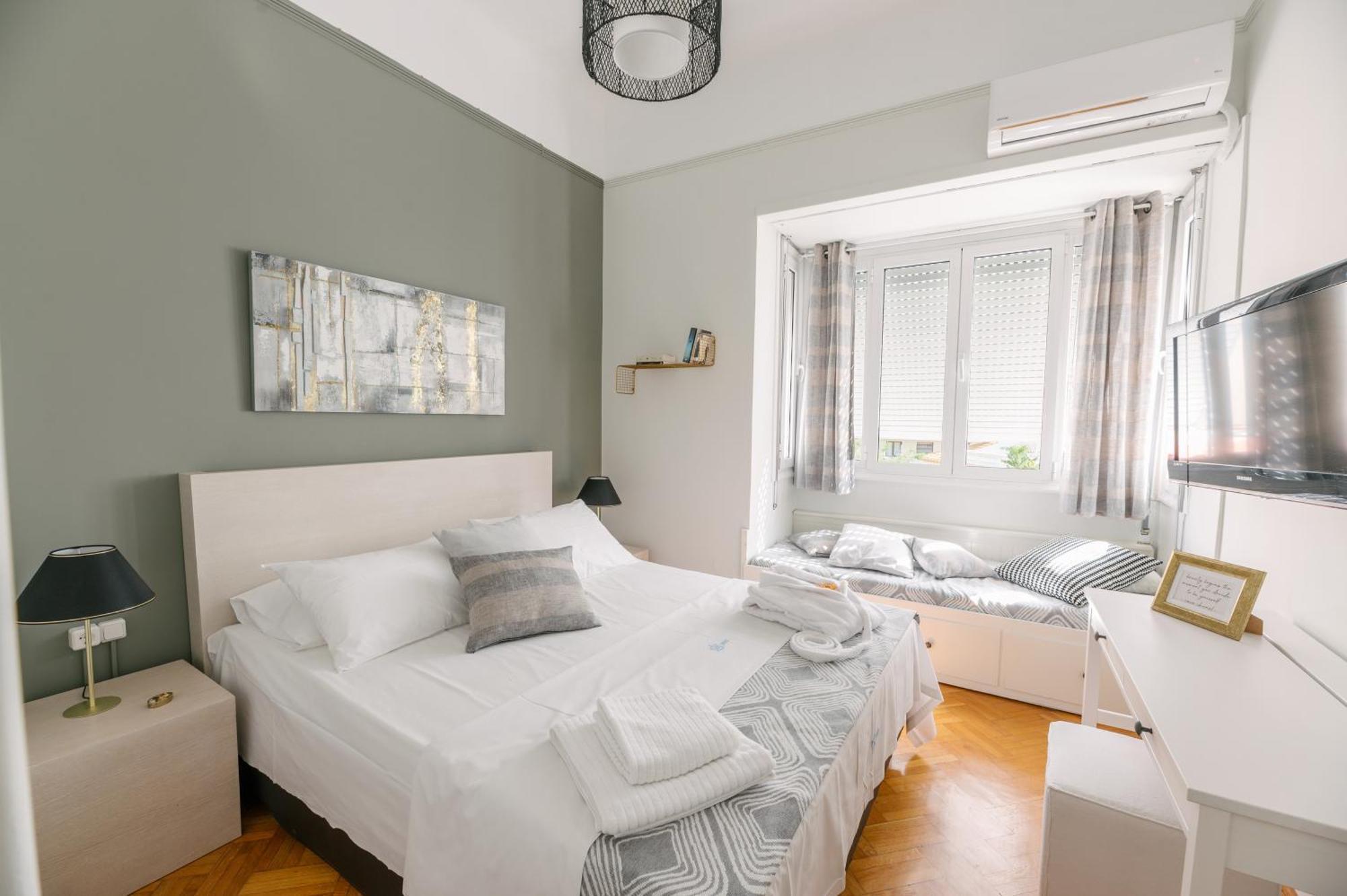 אתונה Ourania By Heloni Apartments מראה חיצוני תמונה